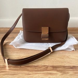 Get the look of the Celine Box bag